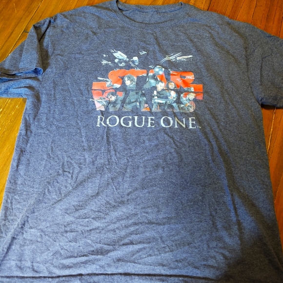 Star Wars T-shirt - Picture 1 of 1